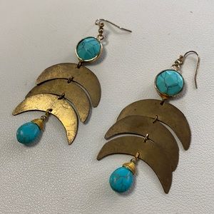 Gold Western Style Earrings